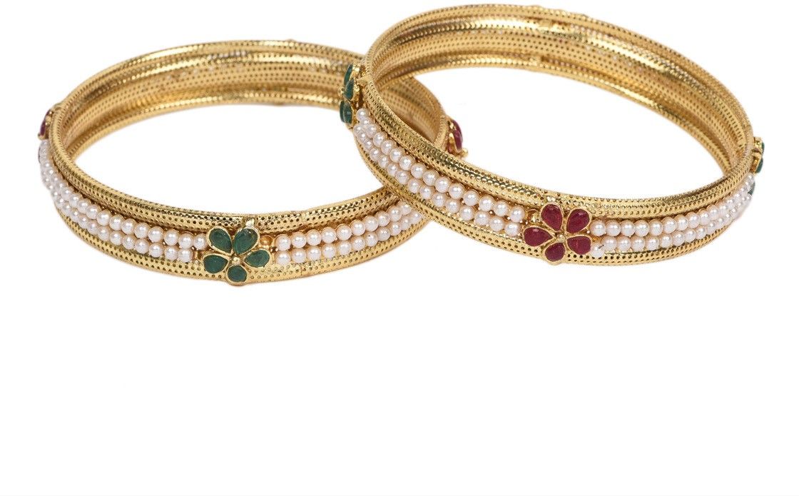 Shining Diva Alloy Yellow Gold Bangle Set