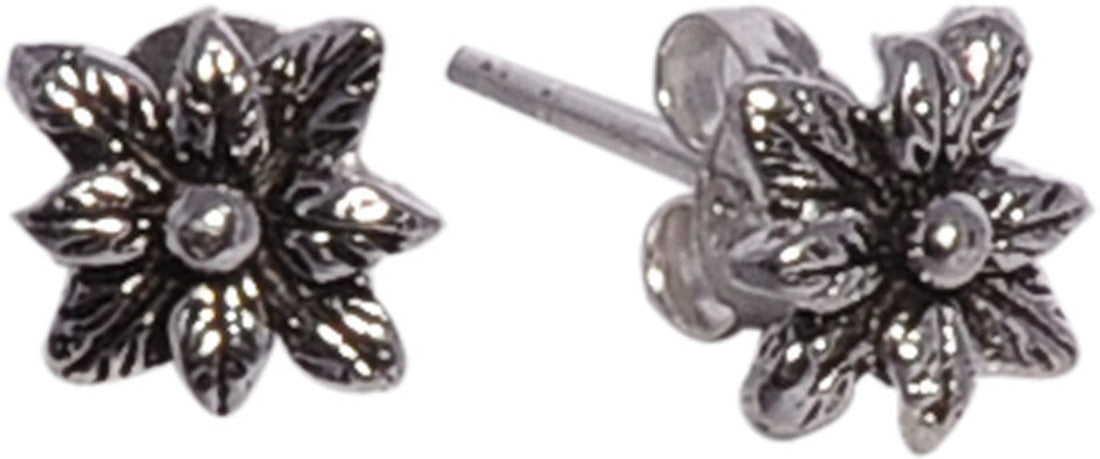 Abhooshan Sterling Silver Stud Earring