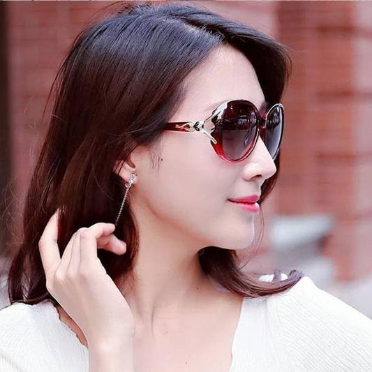 UV Protection Over-sized Sunglasses (60)