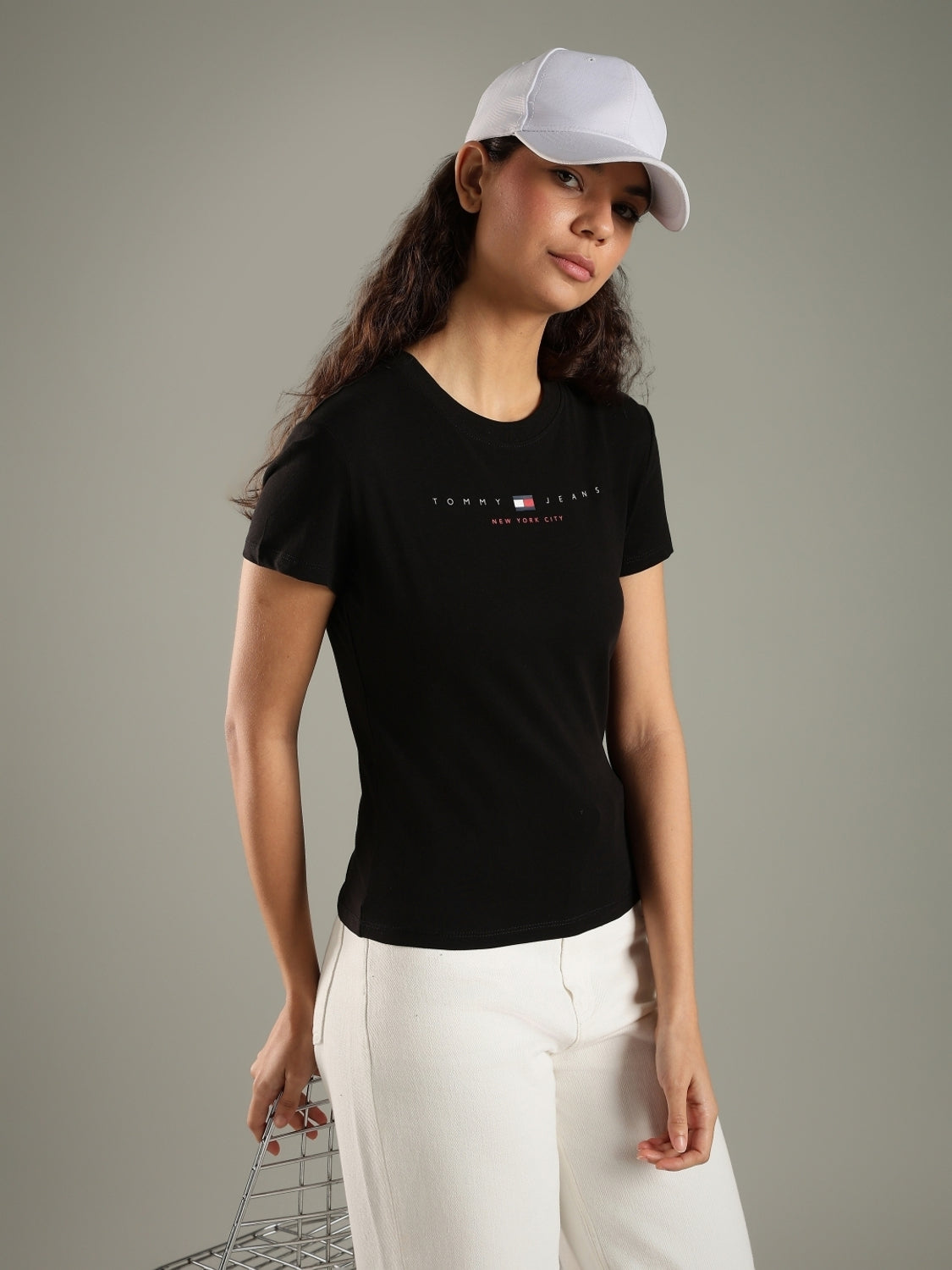 Women Printed Round Neck Pure Cotton Black T-Shirt