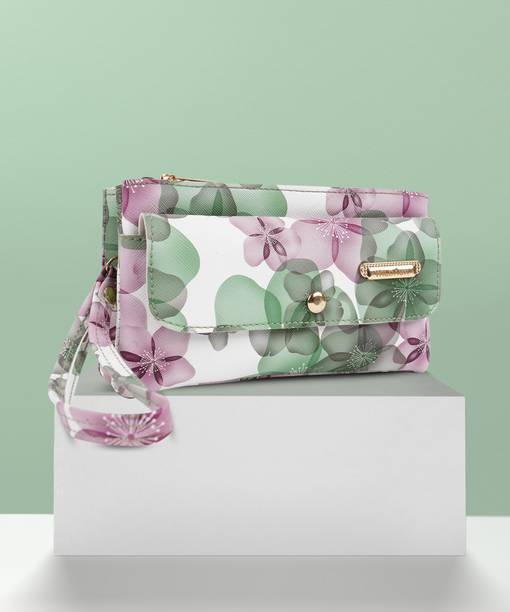 Casual, Formal, Party Green  Clutch