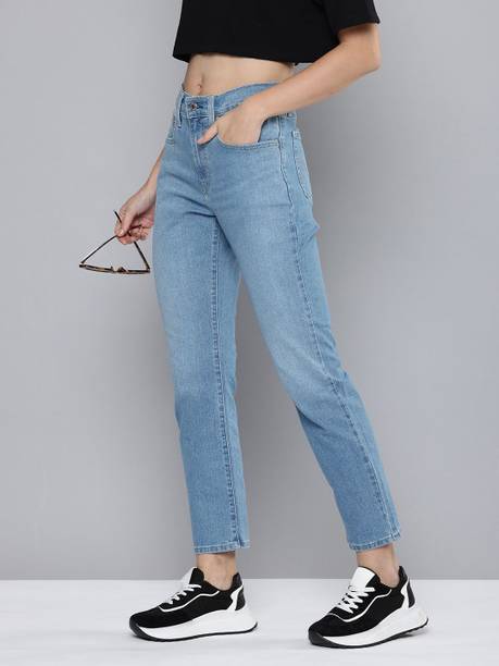 724 Women Straight Fit High Rise Blue Jeans