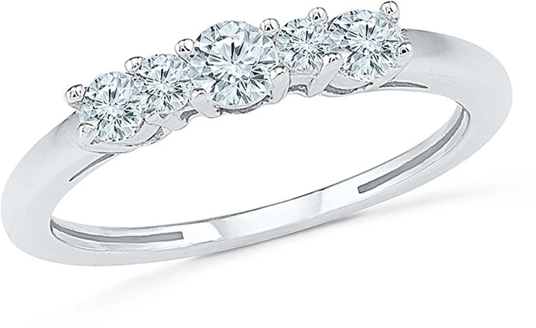 Radiant Bay Flawless Five White Gold Diamond 14 K Ring