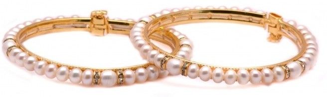 SJPearls Alloy Pearl Bracelet Set