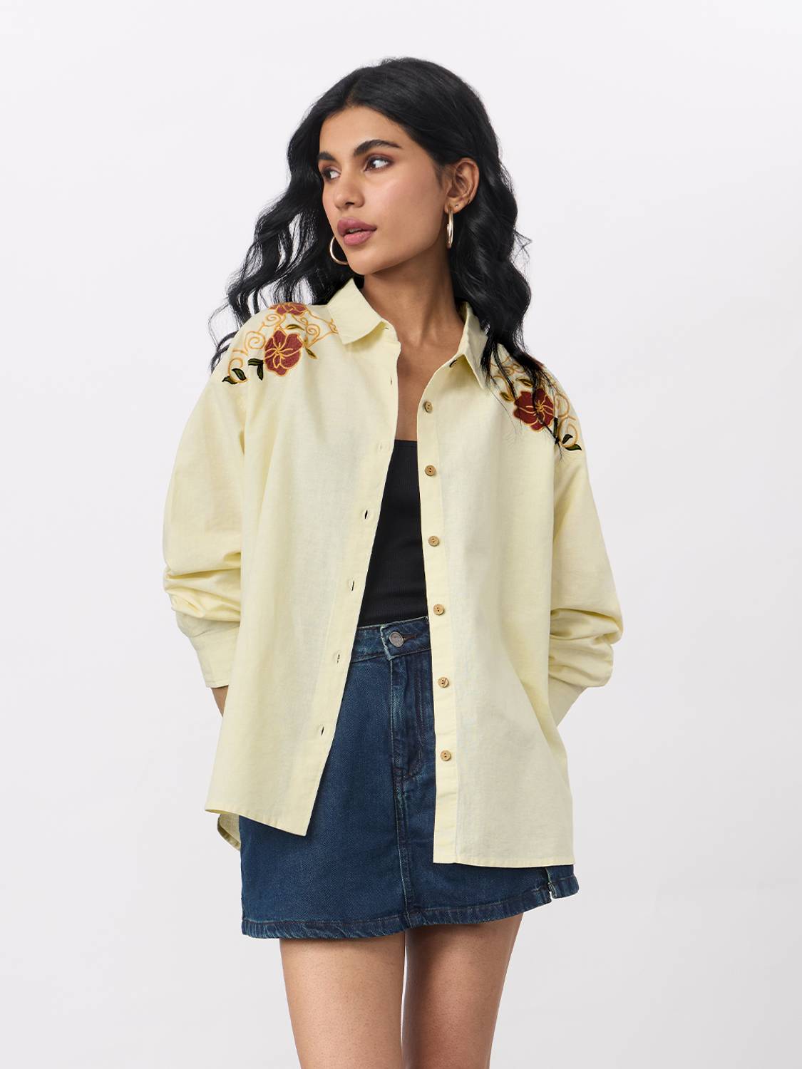 Women Relaxed Fit Fit Embroidered Spread Collar Casual ...