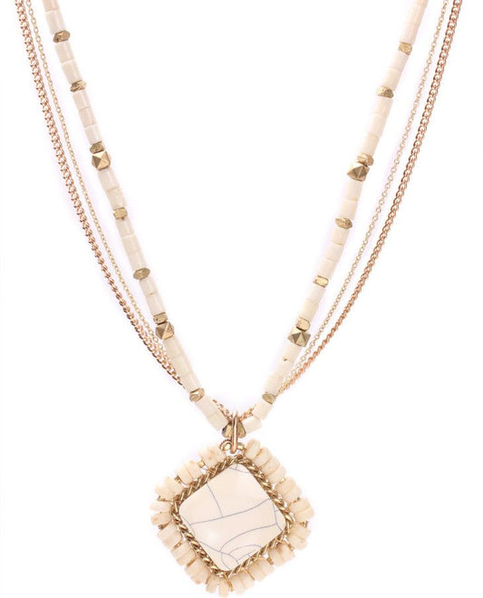 Zovon Plastic Necklace